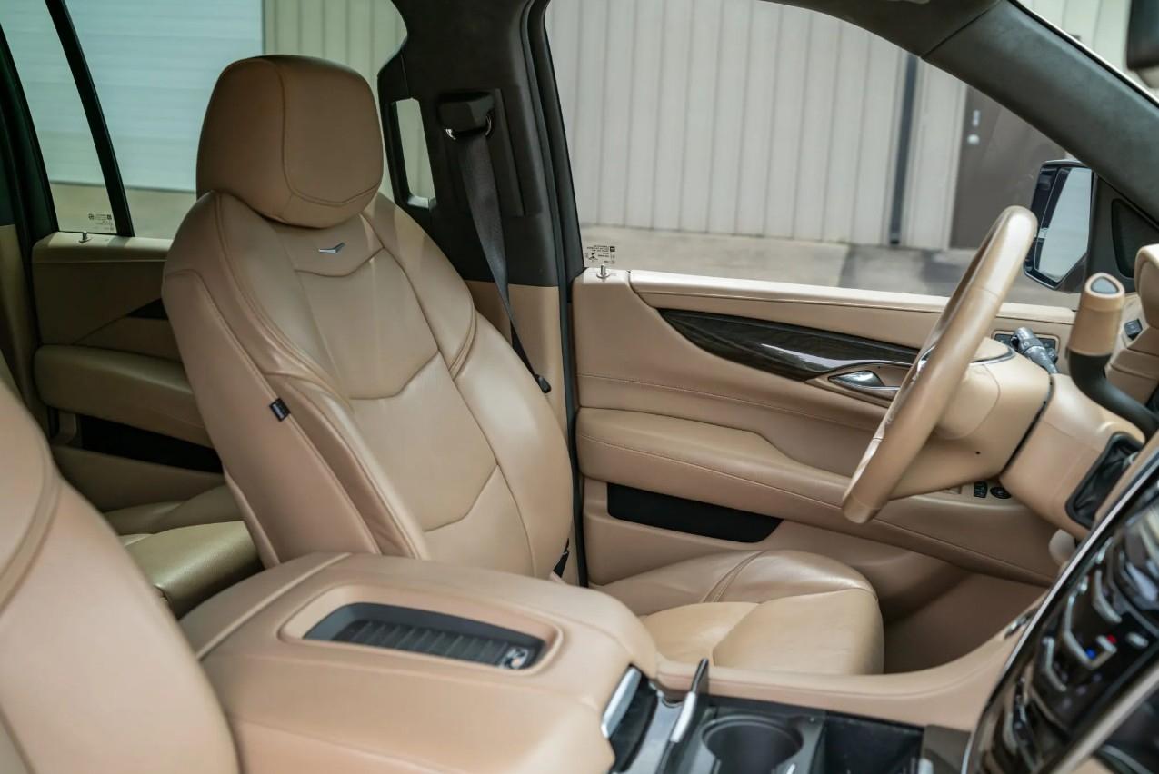 Cadillac Escalade ESV Platinum 4WD 2020