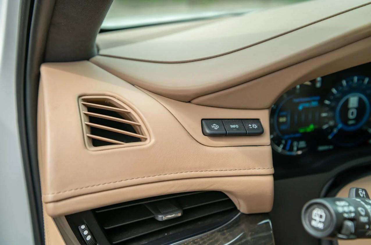Cadillac Escalade ESV Platinum 4WD 2020