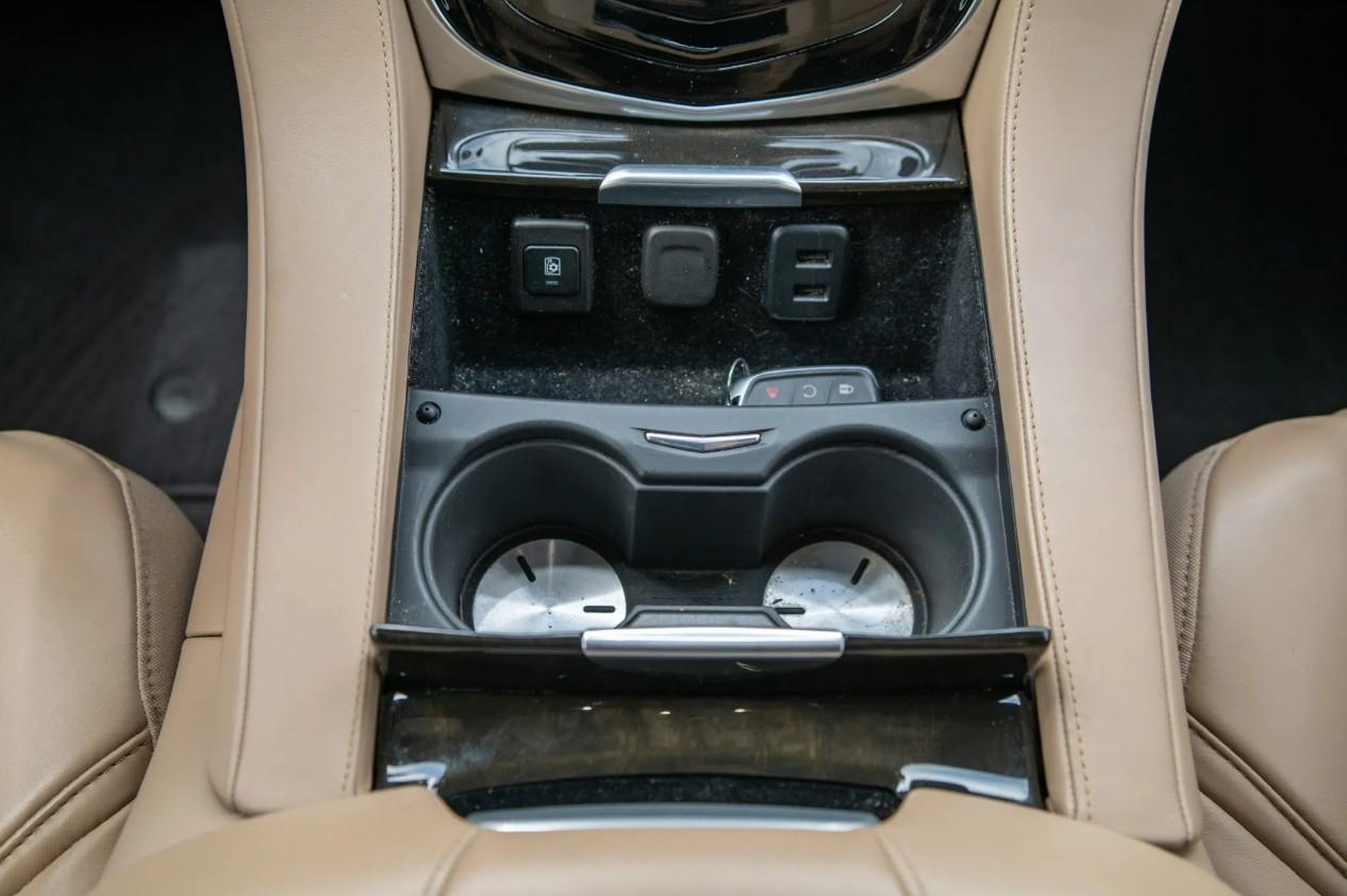 Cadillac Escalade ESV Platinum 4WD 2020