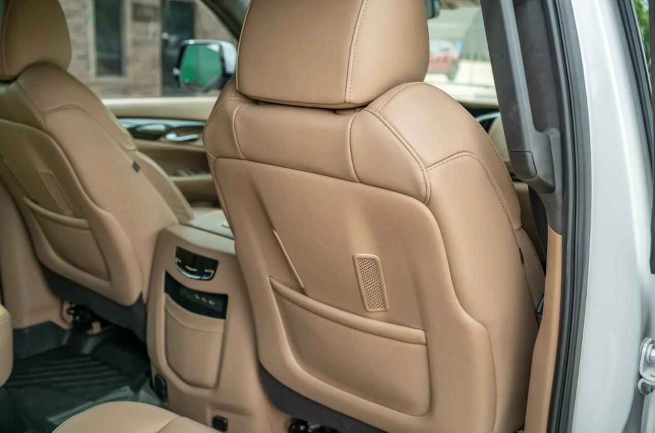 Cadillac Escalade ESV Platinum 4WD 2020
