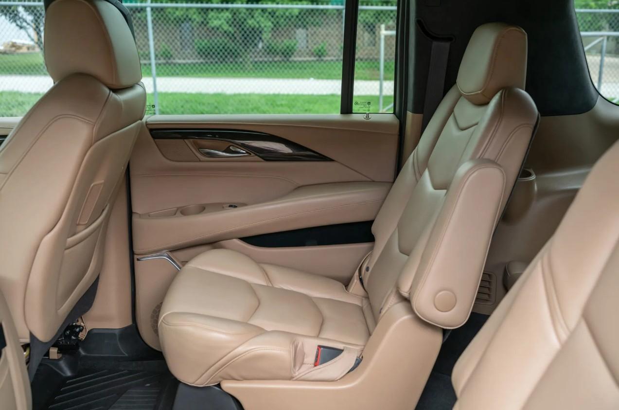 Cadillac Escalade ESV Platinum 4WD 2020