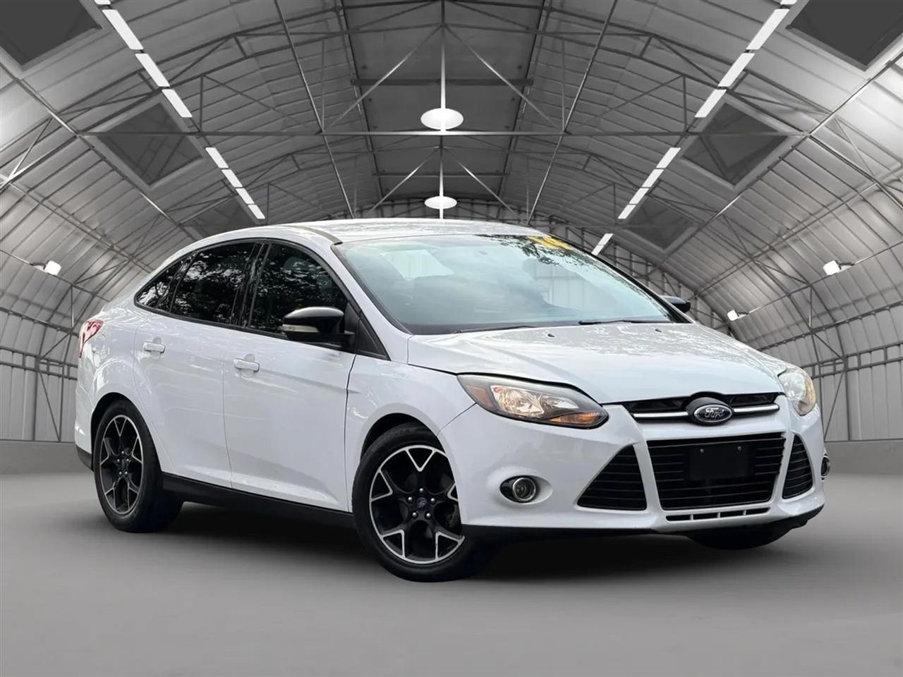 2014 Ford Focus SE Sedan