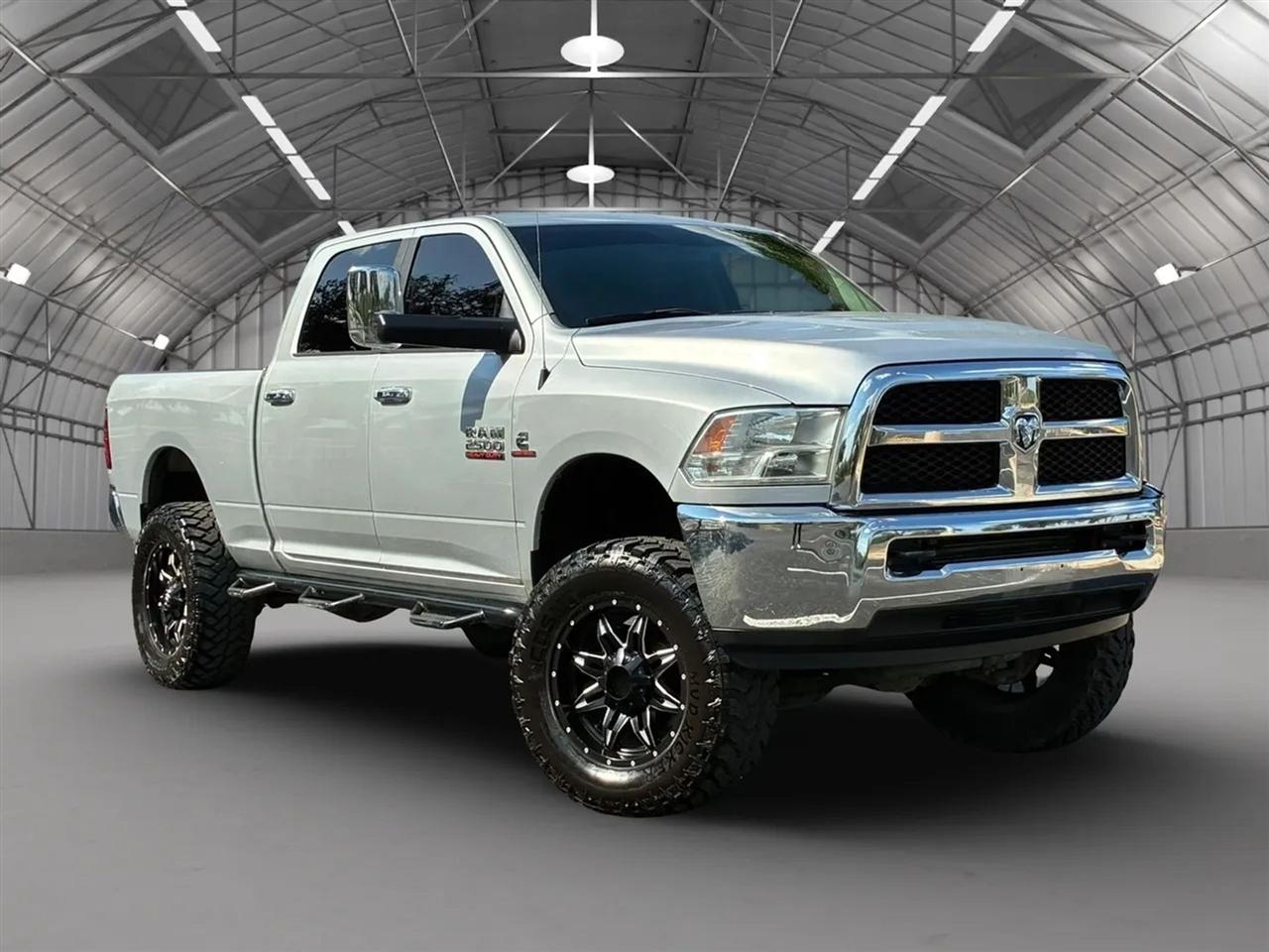 2016 RAM 2500 SLT Crew Cab SWB 4WD