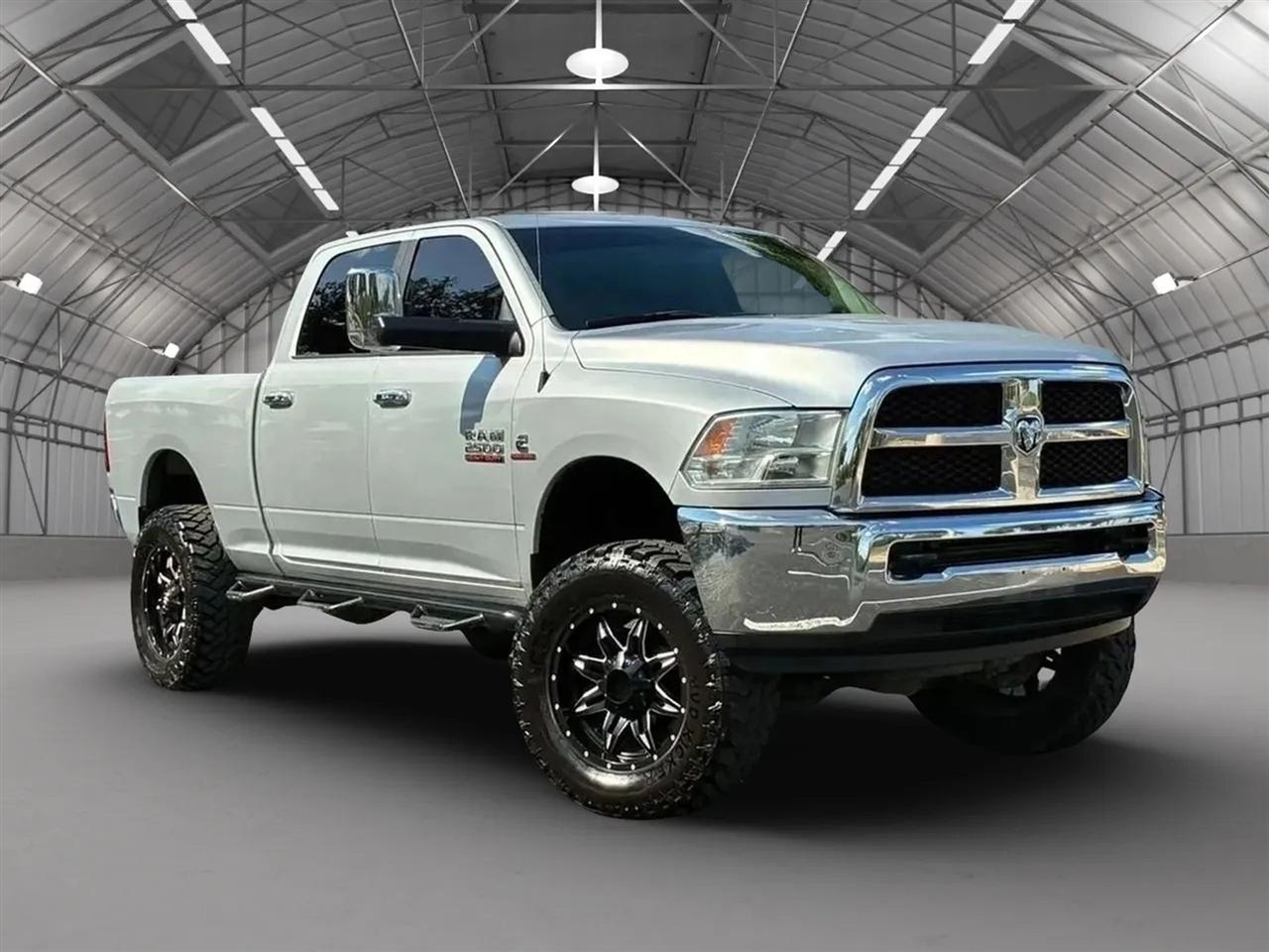 2016 RAM 2500 SLT Crew Cab SWB 4WD