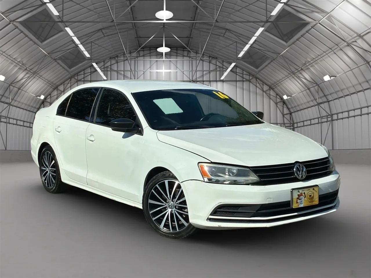 2016 Volkswagen Jetta SE 6A