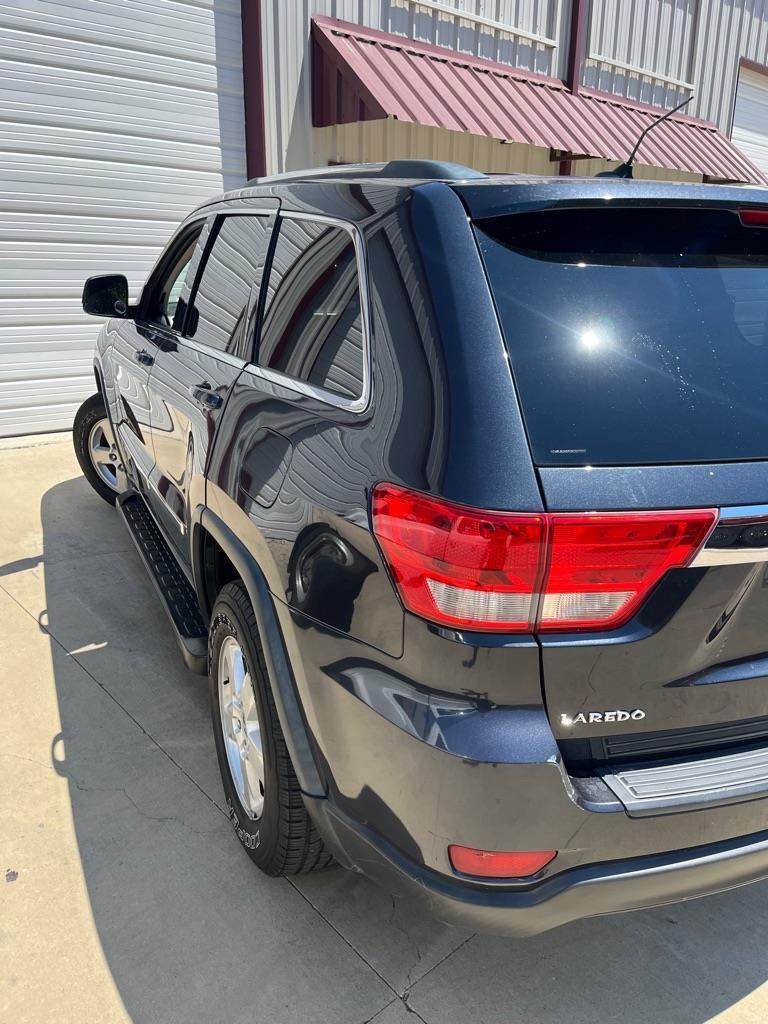 Jeep Grand Cherokee Laredo 2WD 2013