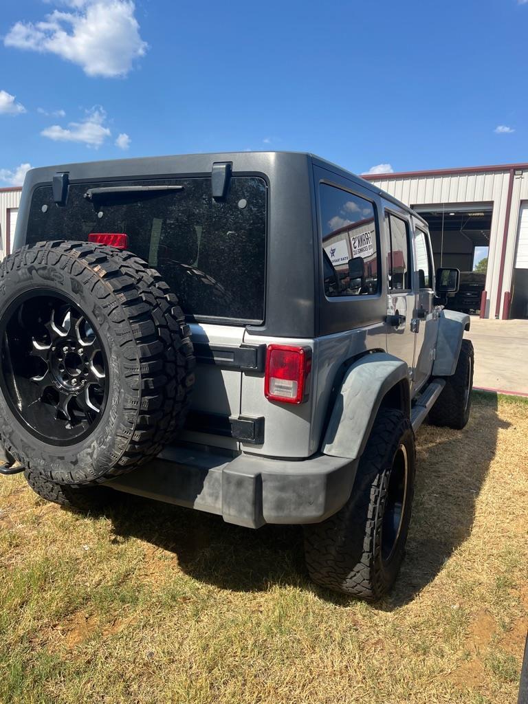 Jeep Wrangler Unlimited Sport 4WD 2011