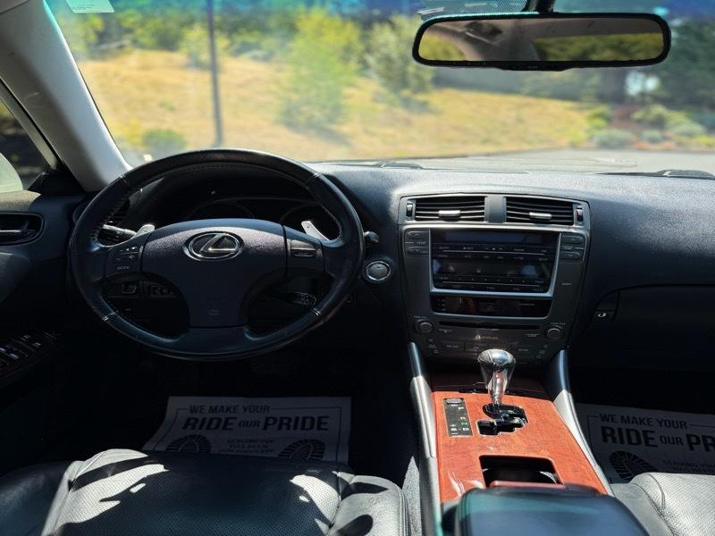 Lexus IS  2008