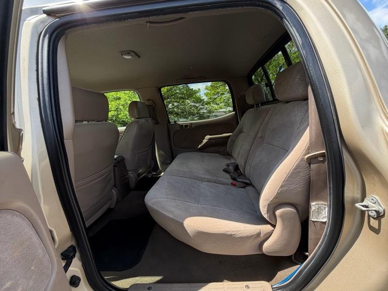 Toyota Tacoma Double Cab V6 4WD 2004