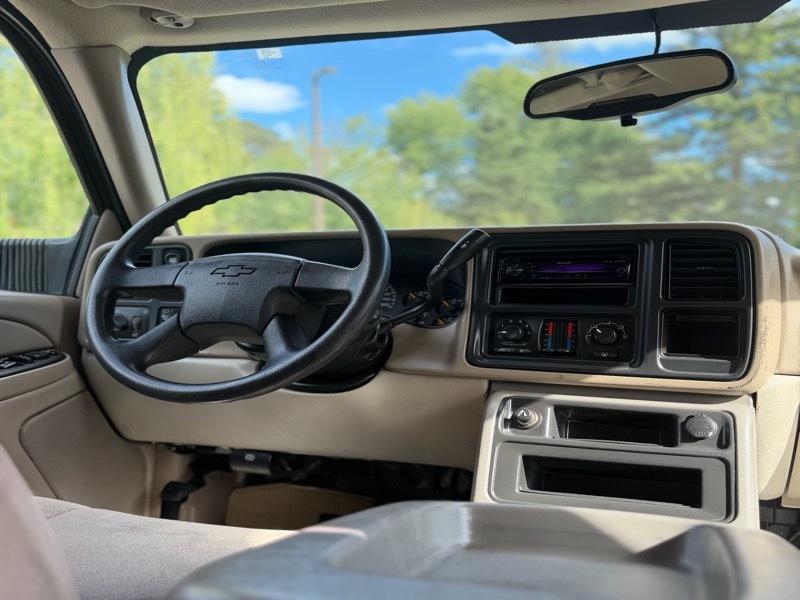 Chevrolet Tahoe 4WD 2005