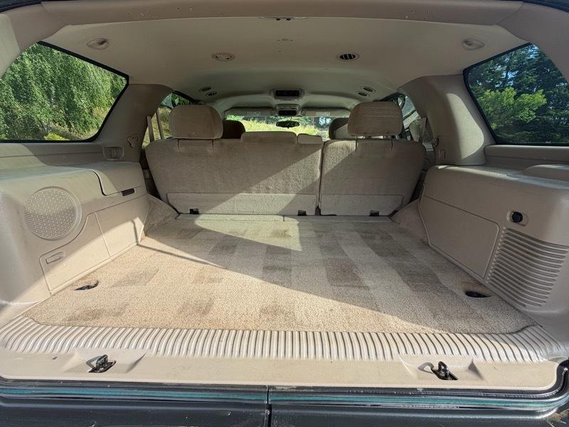 Chevrolet Tahoe 4WD 2005