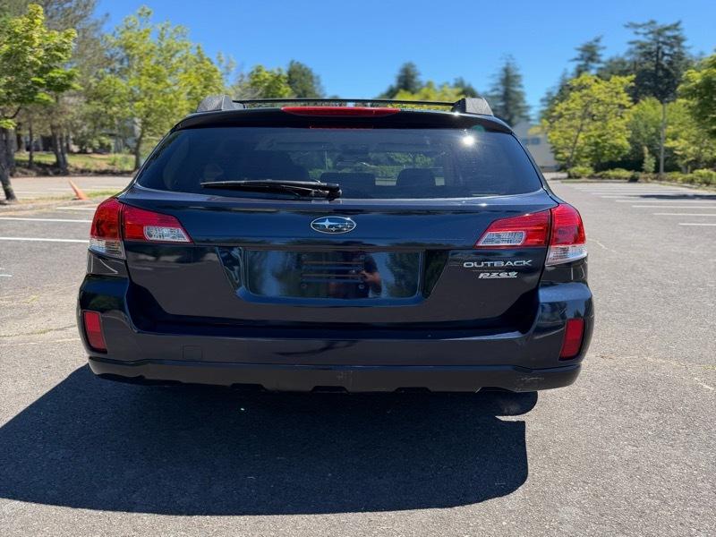 Subaru Outback 2.5i Premium 2013