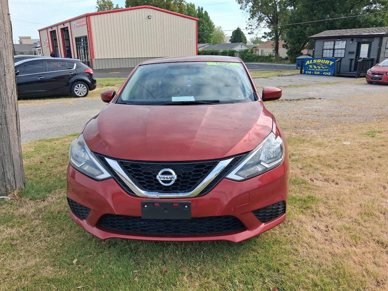 Nissan Sentra S 6MT 2017