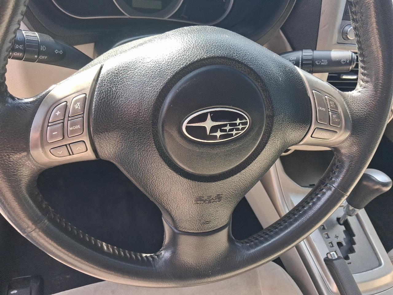 Subaru Impreza 2.5i Premium 4-Door 2010