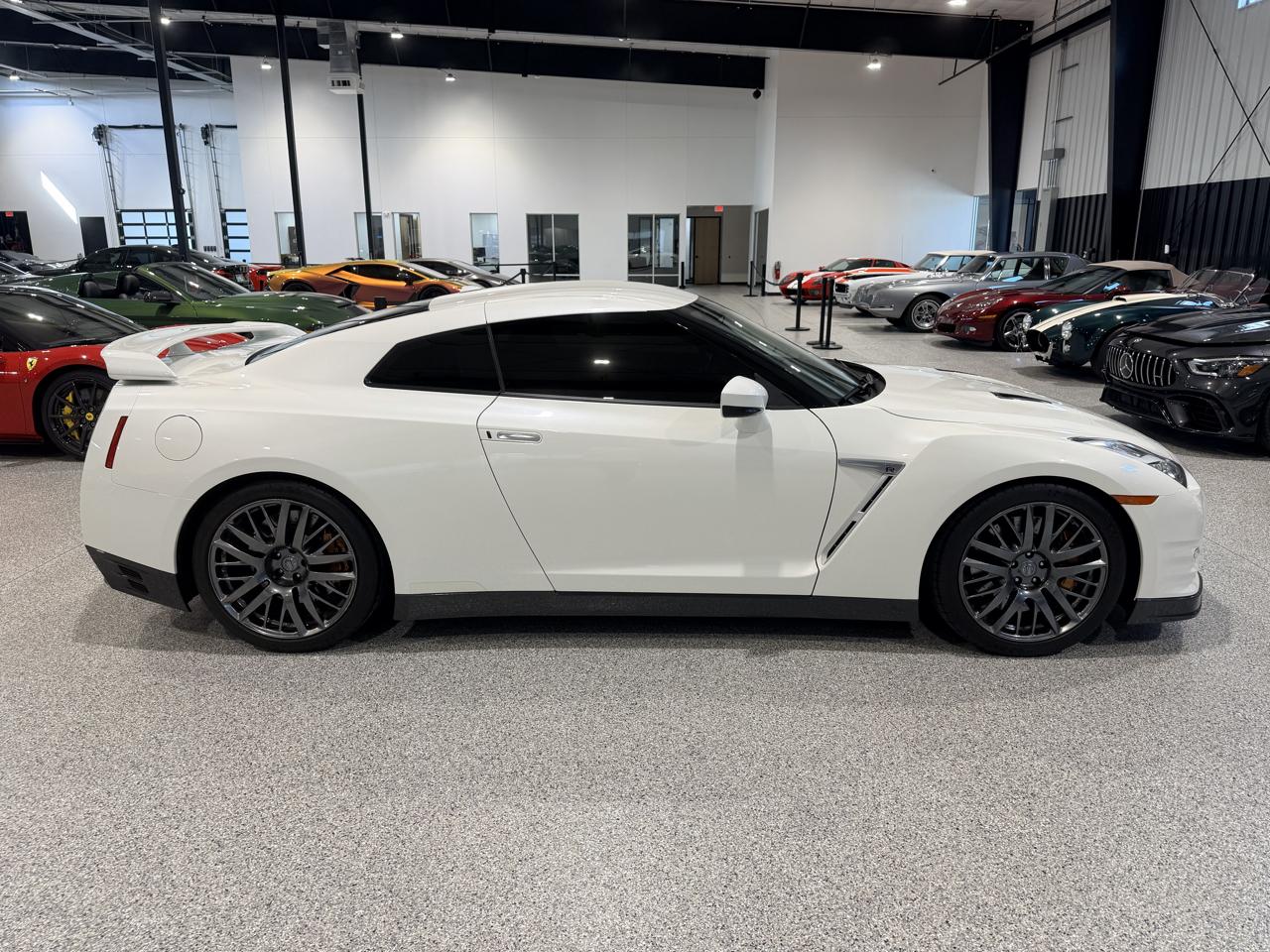 Nissan GT-R Premium 2016