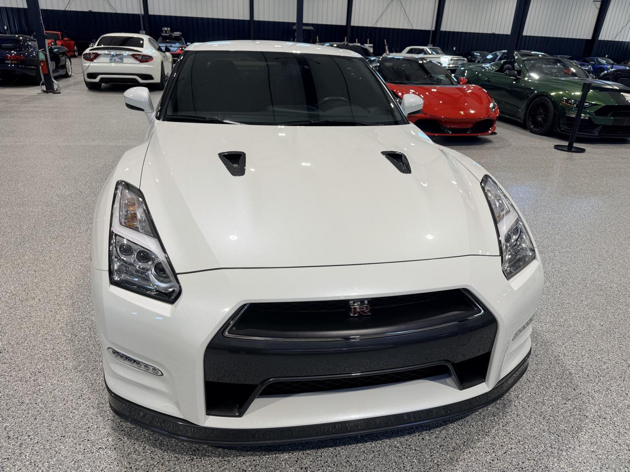 Nissan GT-R Premium 2016