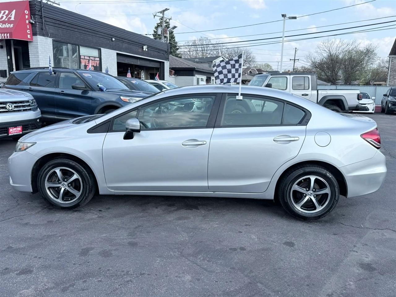 2015 Honda Civic SE - Photo 12