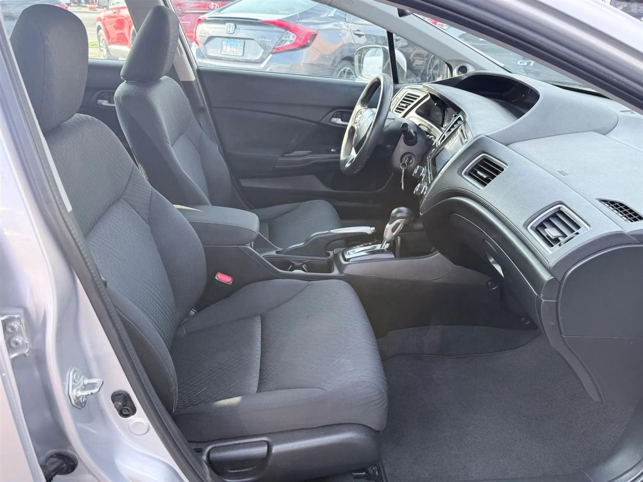 2015 Honda Civic SE - Photo 18