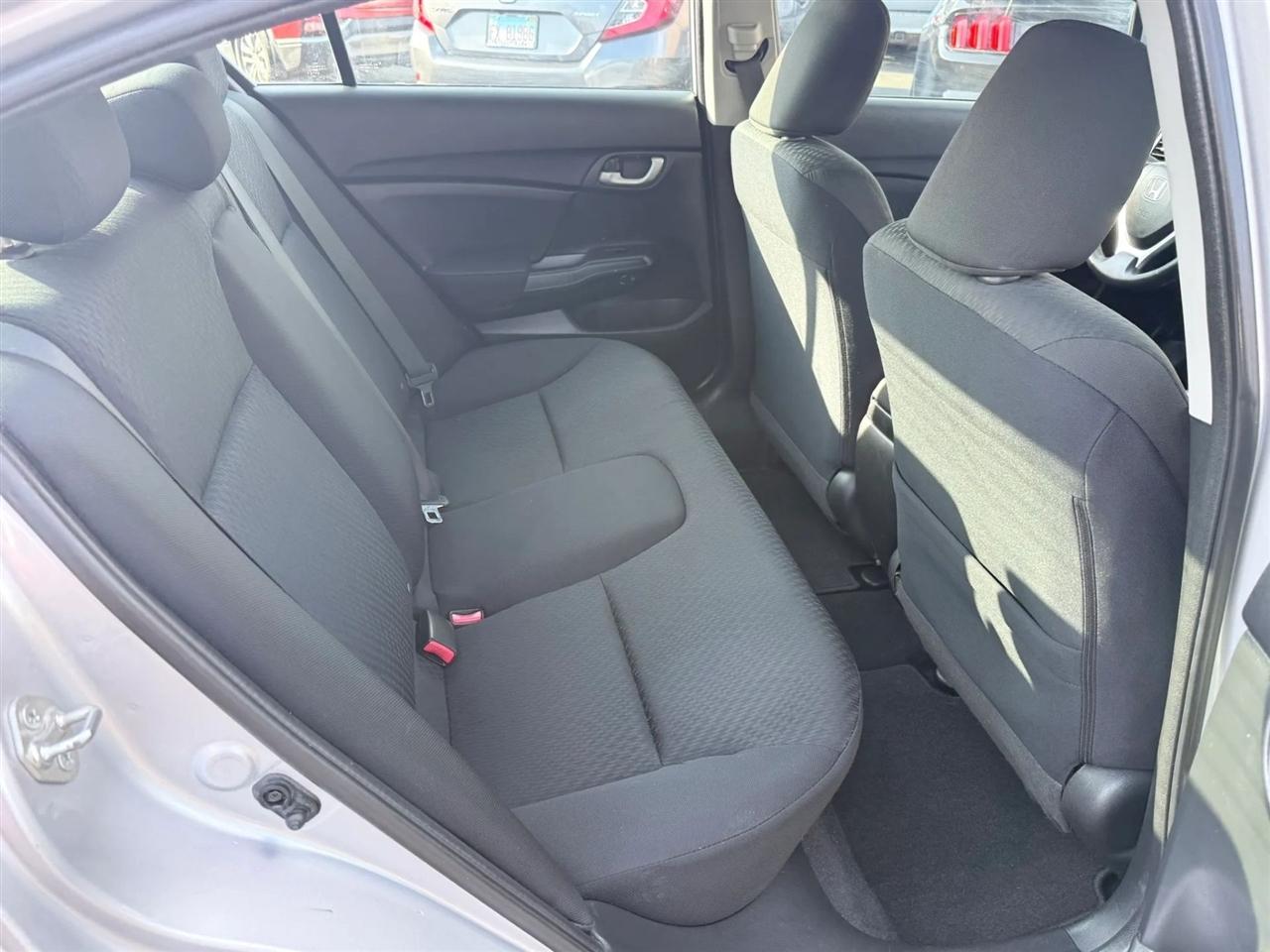 2015 Honda Civic SE - Photo 19
