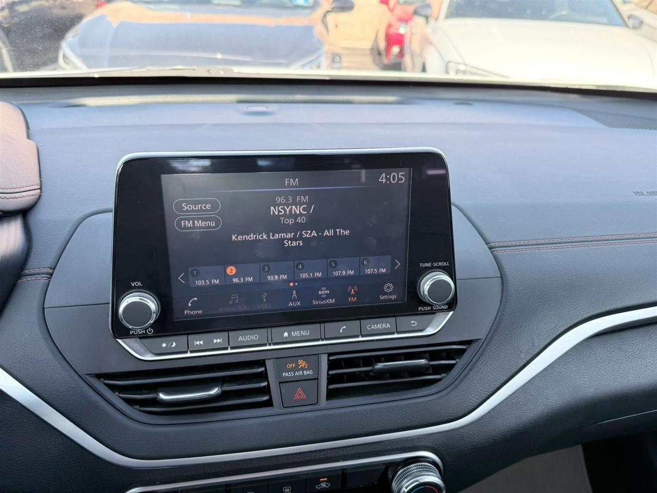 2022 Nissan Altima SR - Photo 28