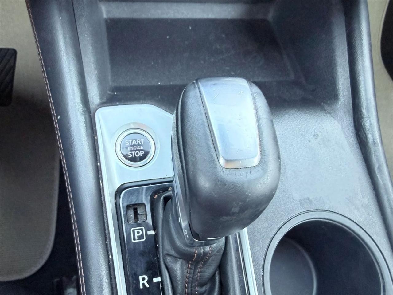2022 Nissan Altima SR - Photo 34