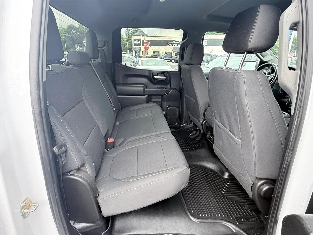 Chevrolet Silverado 1500 4WD Crew Cab 147" LT 2020