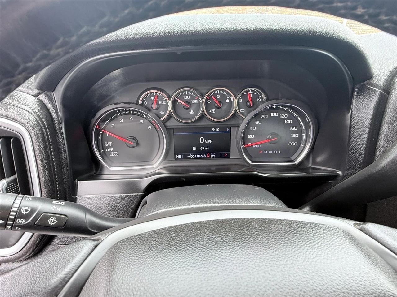 Chevrolet Silverado 1500 4WD Crew Cab 147" LT 2020
