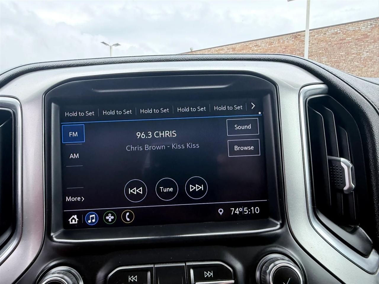 Chevrolet Silverado 1500 4WD Crew Cab 147" LT 2020
