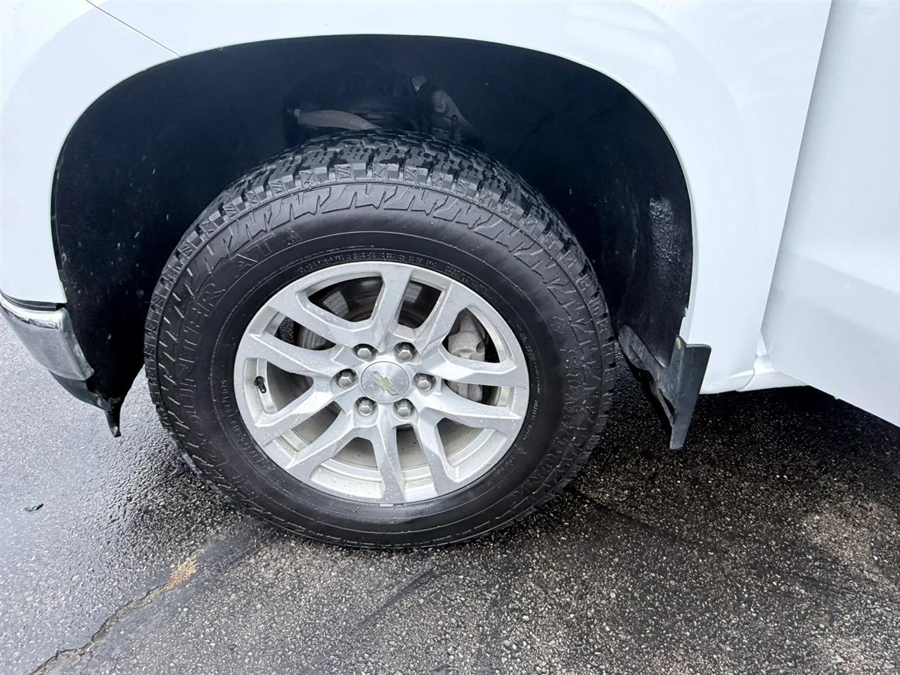Chevrolet Silverado 1500 4WD Crew Cab 147" LT 2020