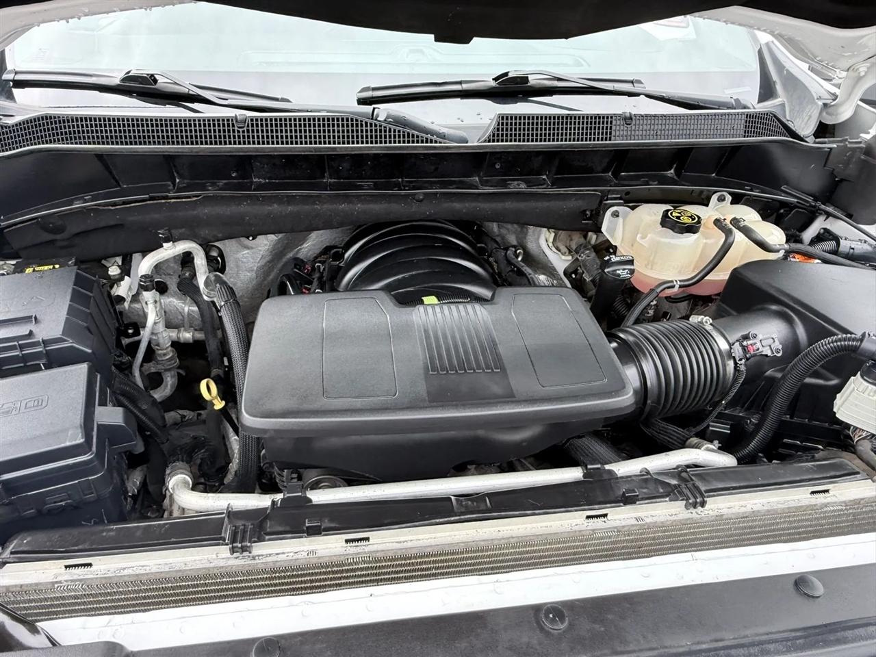 Chevrolet Silverado 1500 4WD Crew Cab 147" LT 2020