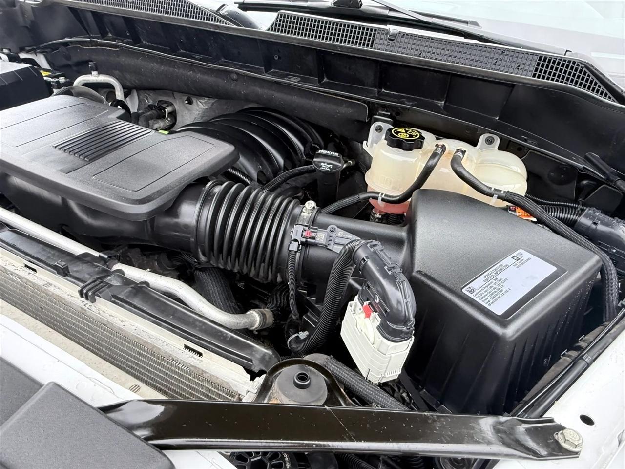 Chevrolet Silverado 1500 4WD Crew Cab 147" LT 2020