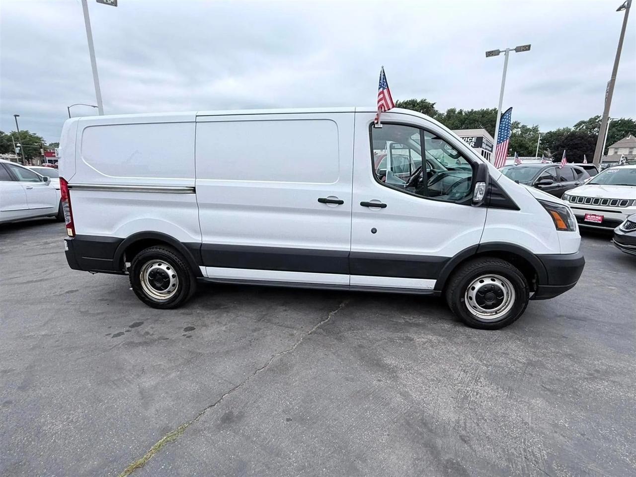 Ford Transit Van T-150 130" Low Rf 8600 GVWR Sliding RH Dr 2019