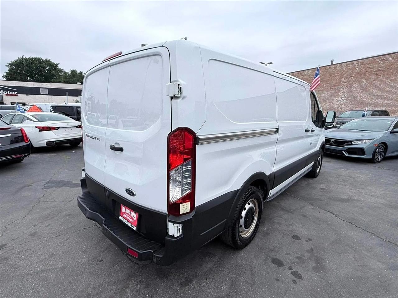 Ford Transit Van T-150 130" Low Rf 8600 GVWR Sliding RH Dr 2019