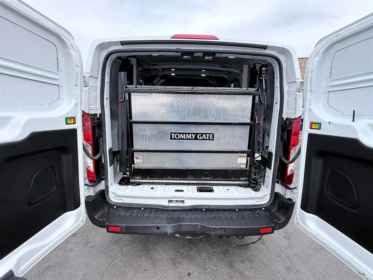 Ford Transit Van T-150 130" Low Rf 8600 GVWR Sliding RH Dr 2019