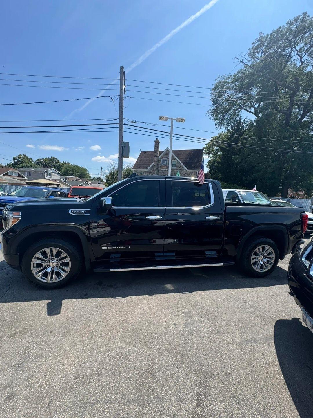 GMC Sierra 1500 4WD Crew Cab 147" Denali 2019