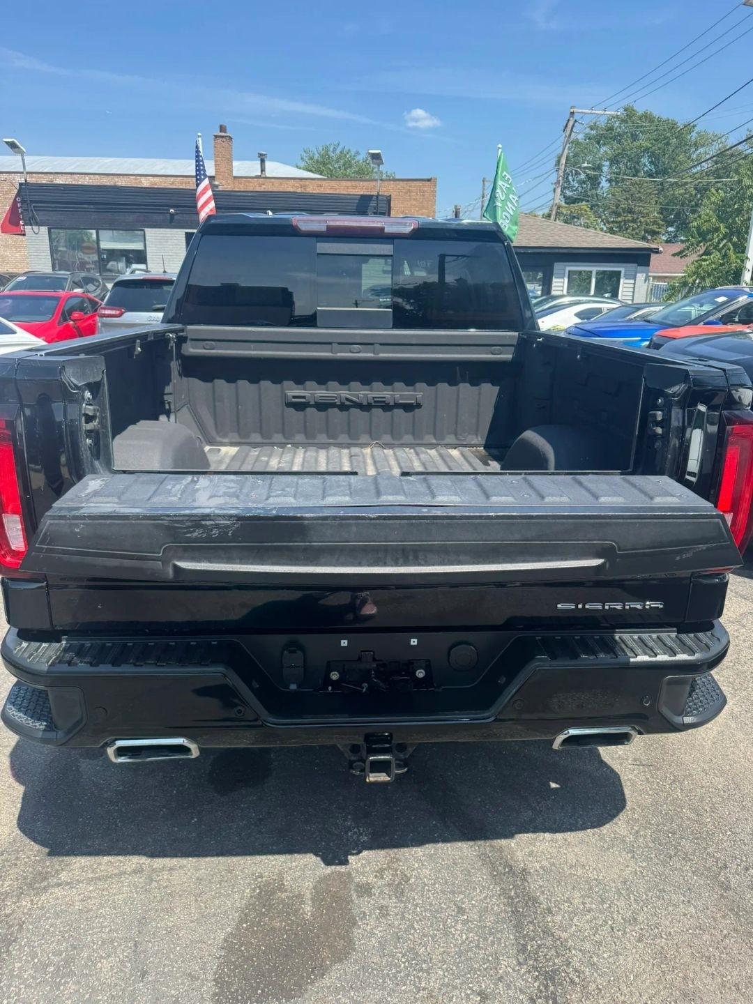 GMC Sierra 1500 4WD Crew Cab 147" Denali 2019