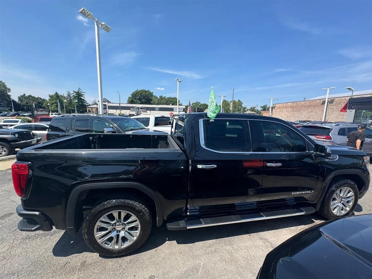 GMC Sierra 1500 4WD Crew Cab 147" Denali 2019