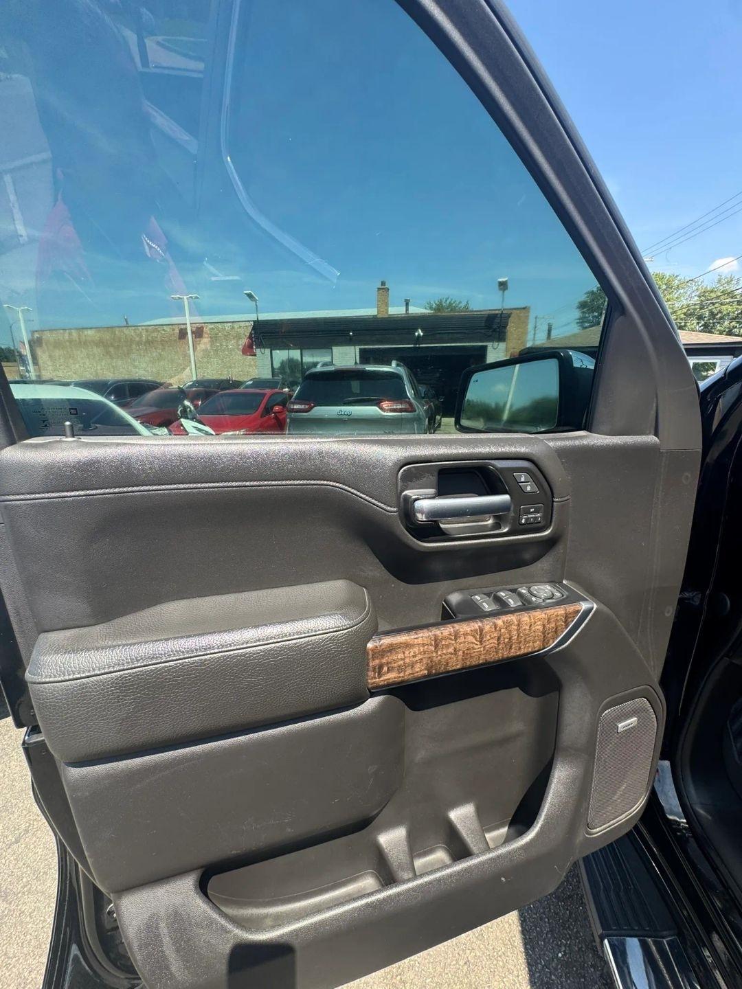 GMC Sierra 1500 4WD Crew Cab 147" Denali 2019