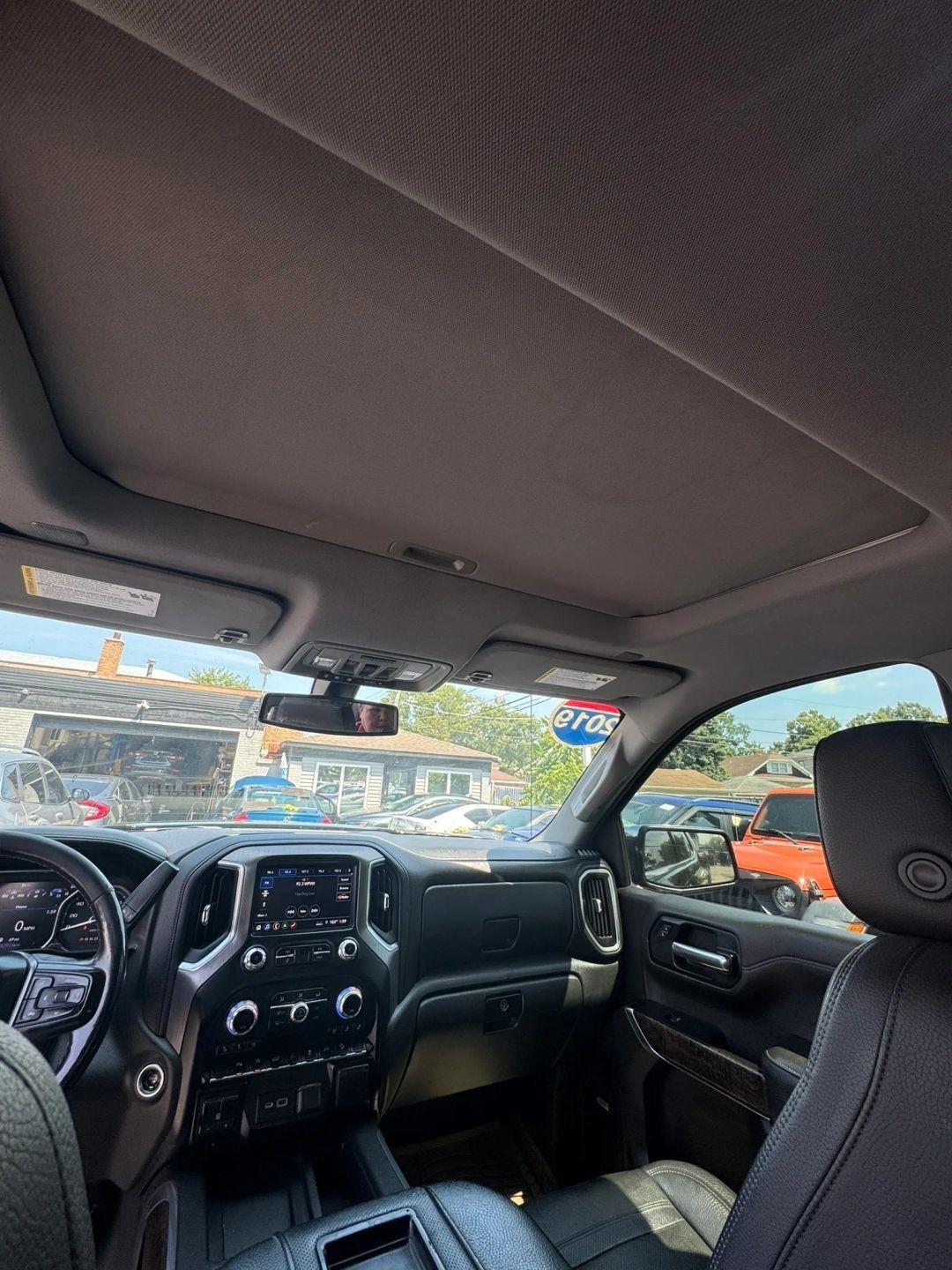 GMC Sierra 1500 4WD Crew Cab 147" Denali 2019