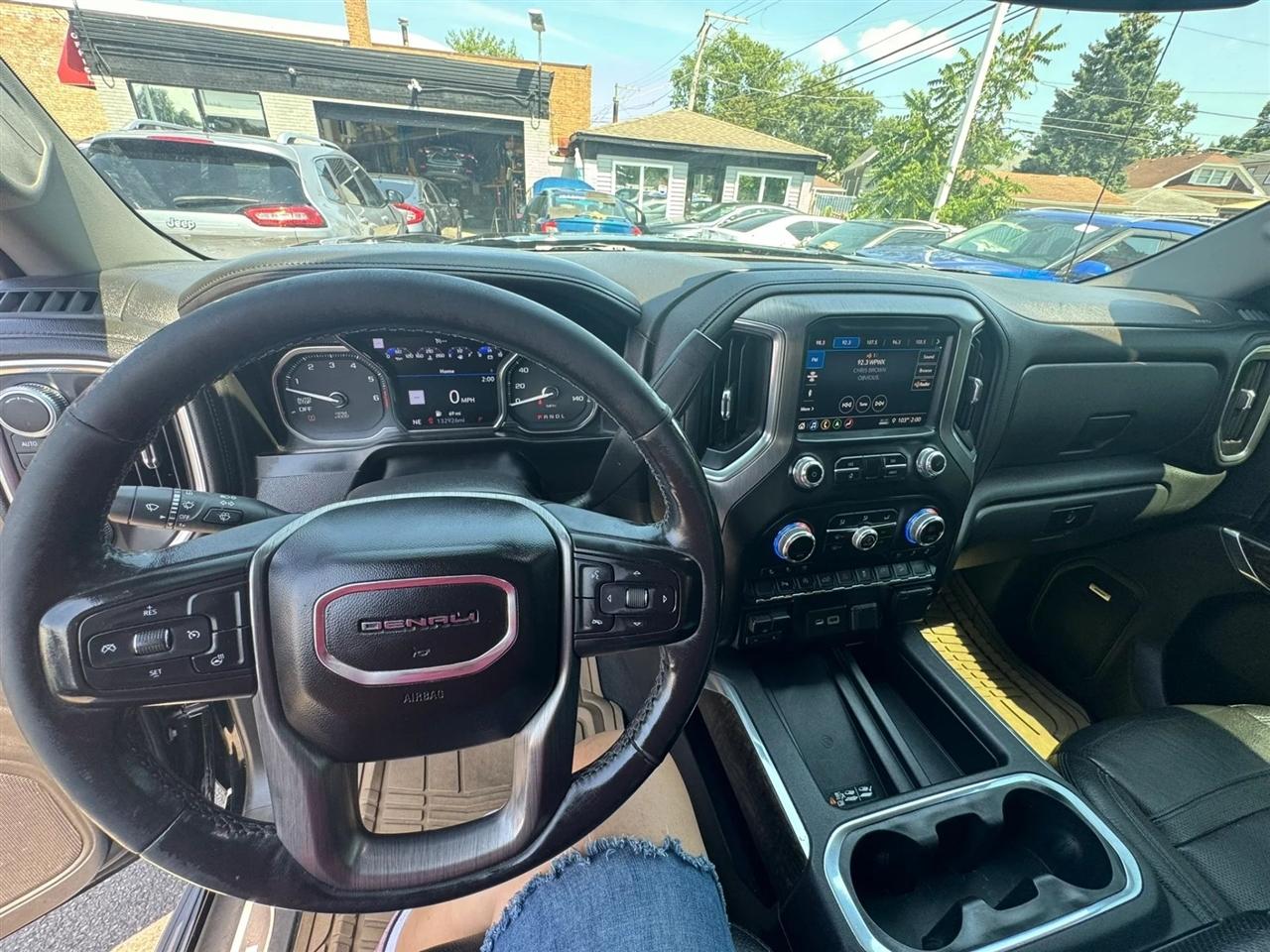 GMC Sierra 1500 4WD Crew Cab 147" Denali 2019