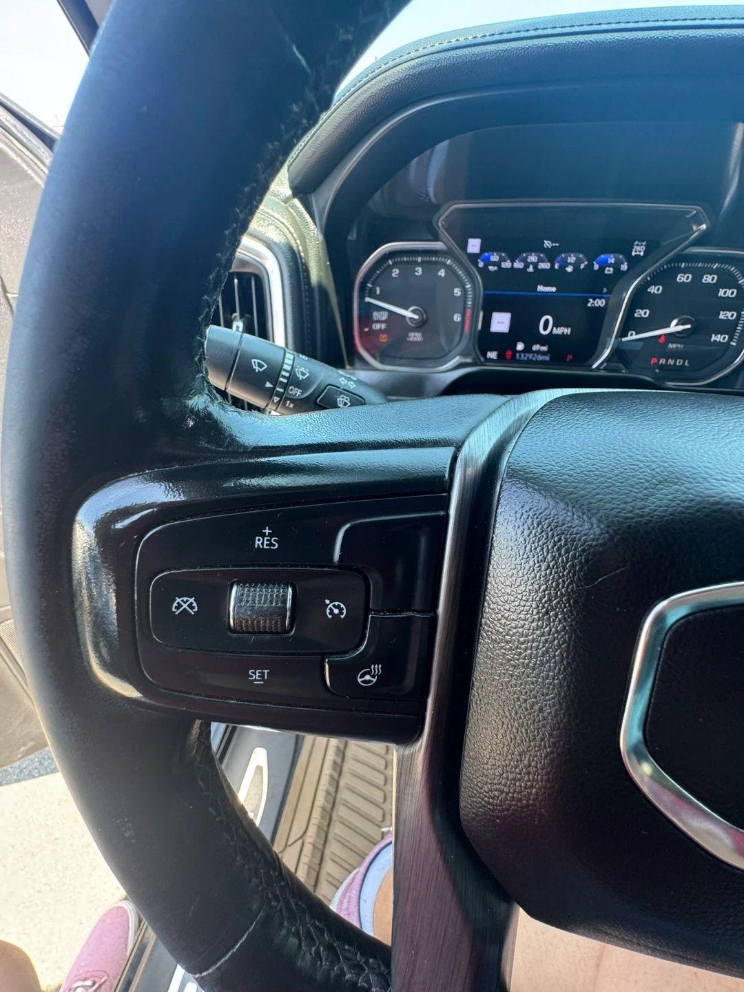 GMC Sierra 1500 4WD Crew Cab 147" Denali 2019