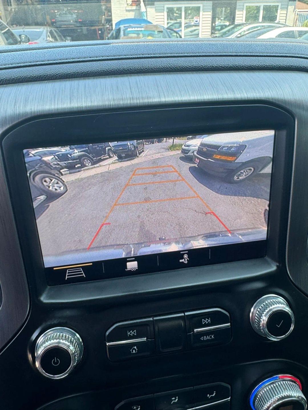 GMC Sierra 1500 4WD Crew Cab 147" Denali 2019