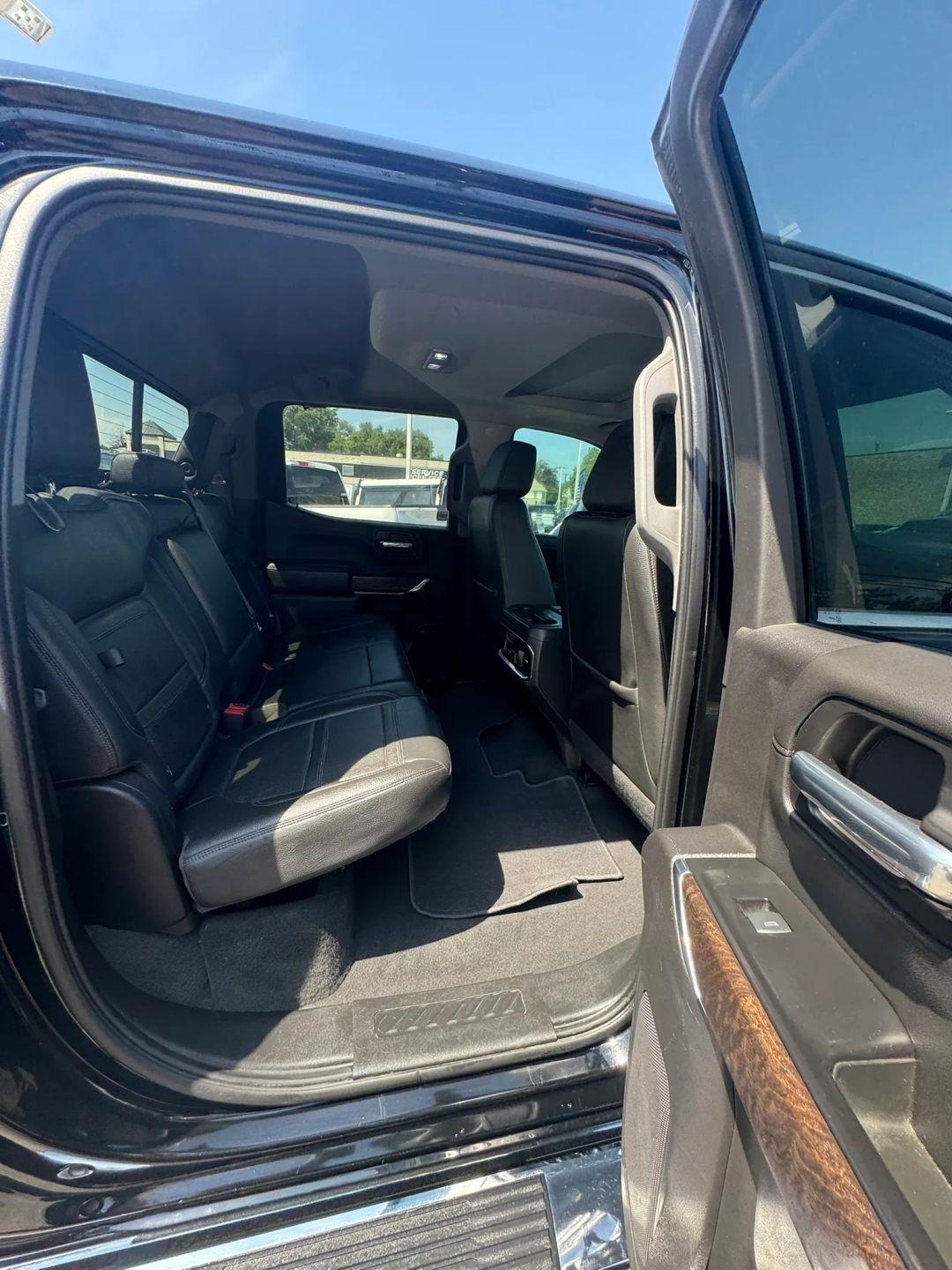 GMC Sierra 1500 4WD Crew Cab 147" Denali 2019