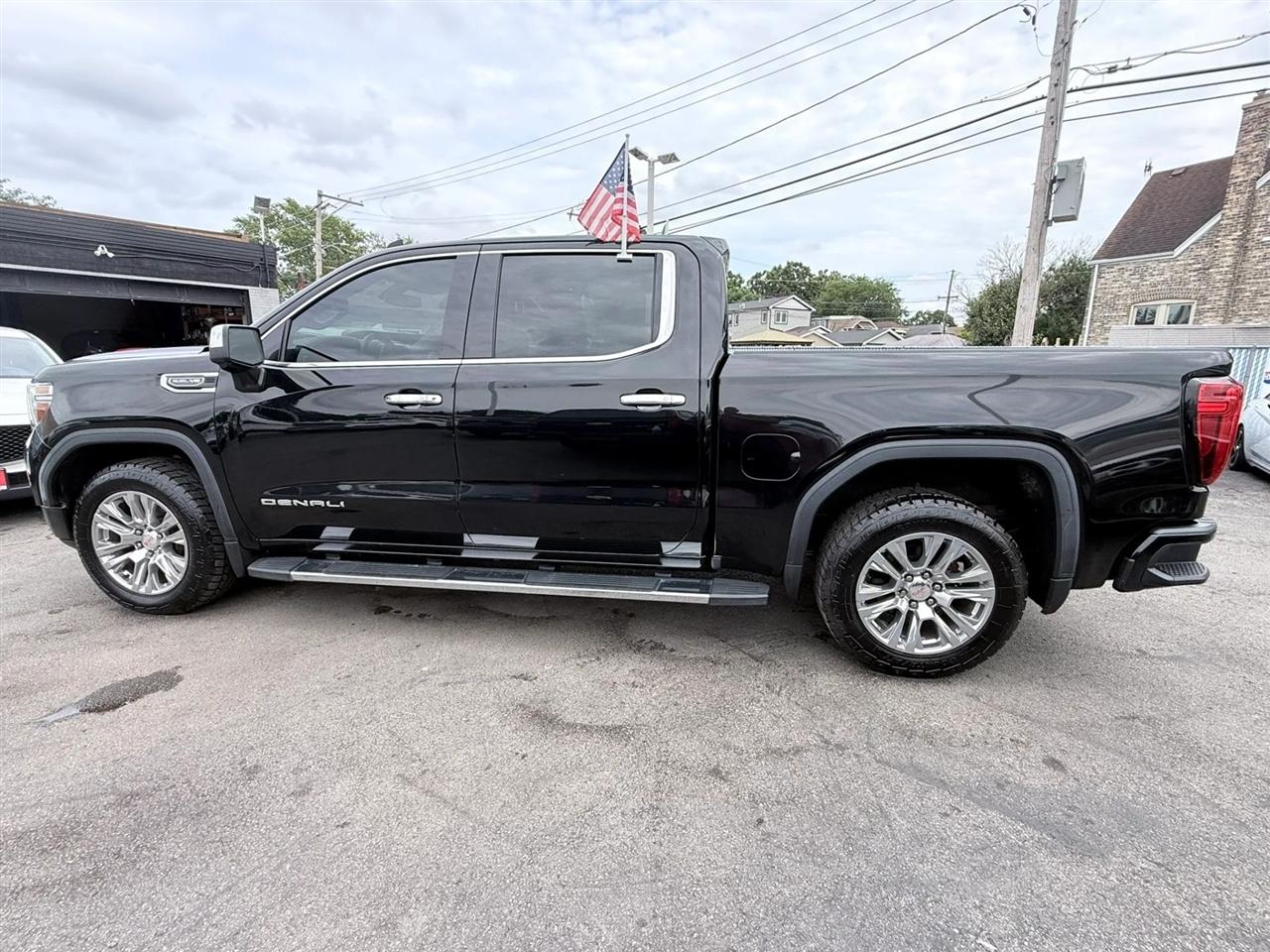 GMC Sierra 1500 4WD Crew Cab 147" Denali 2019