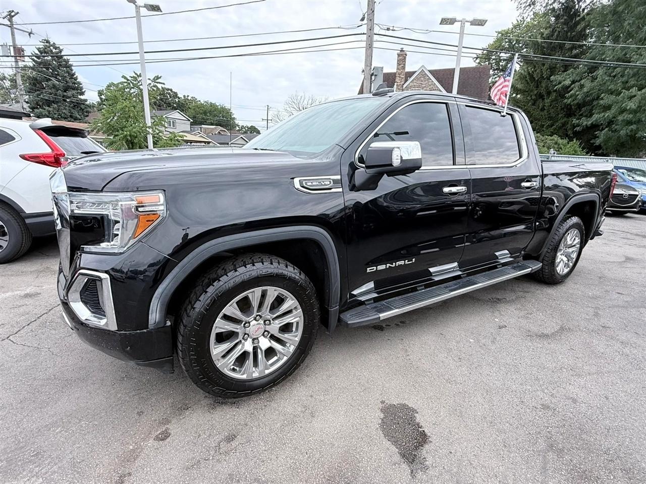 GMC Sierra 1500 4WD Crew Cab 147" Denali 2019