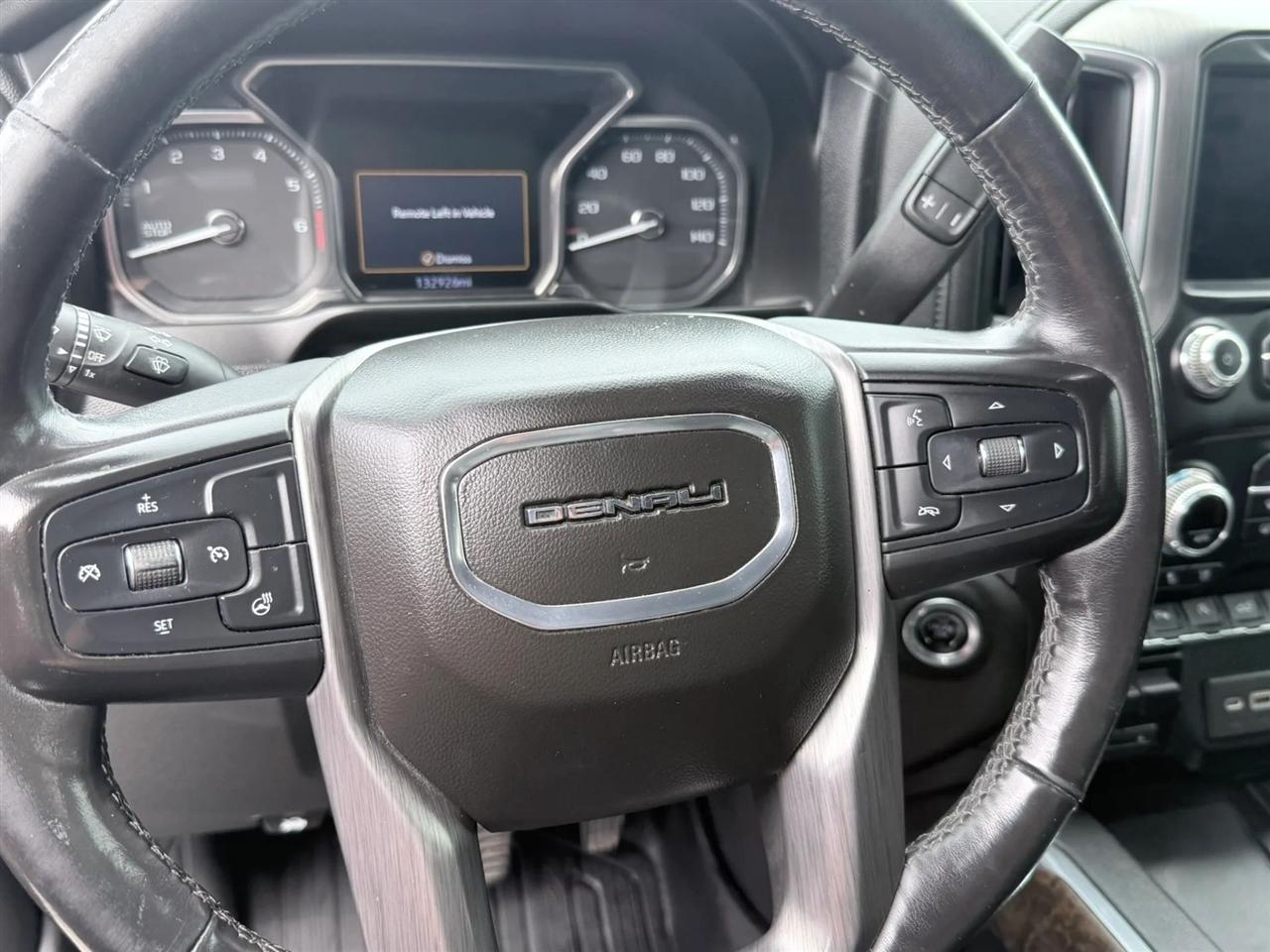 GMC Sierra 1500 4WD Crew Cab 147" Denali 2019