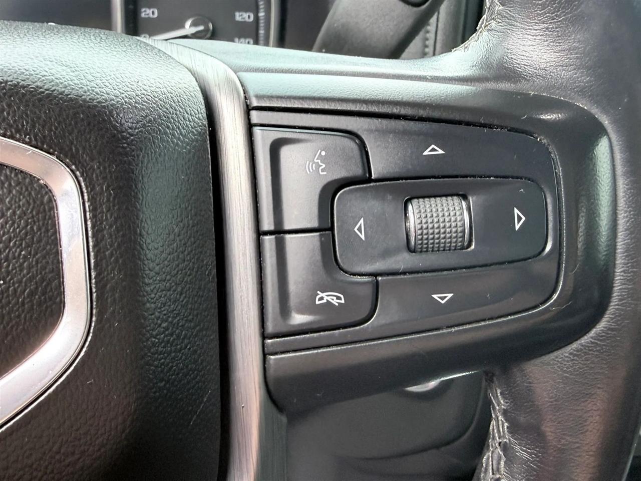 GMC Sierra 1500 4WD Crew Cab 147" Denali 2019