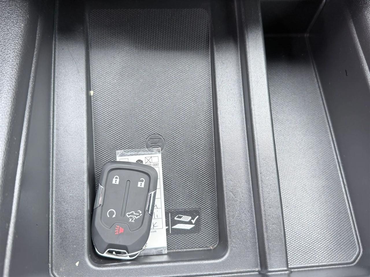 GMC Sierra 1500 4WD Crew Cab 147" Denali 2019
