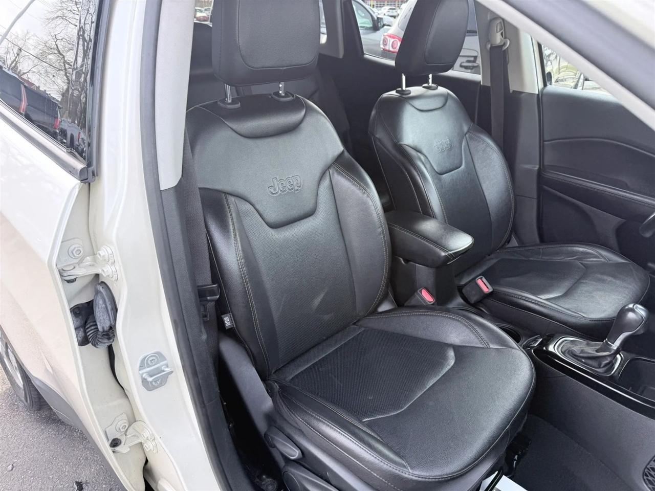 2021 Jeep Compass Limited - Photo 18