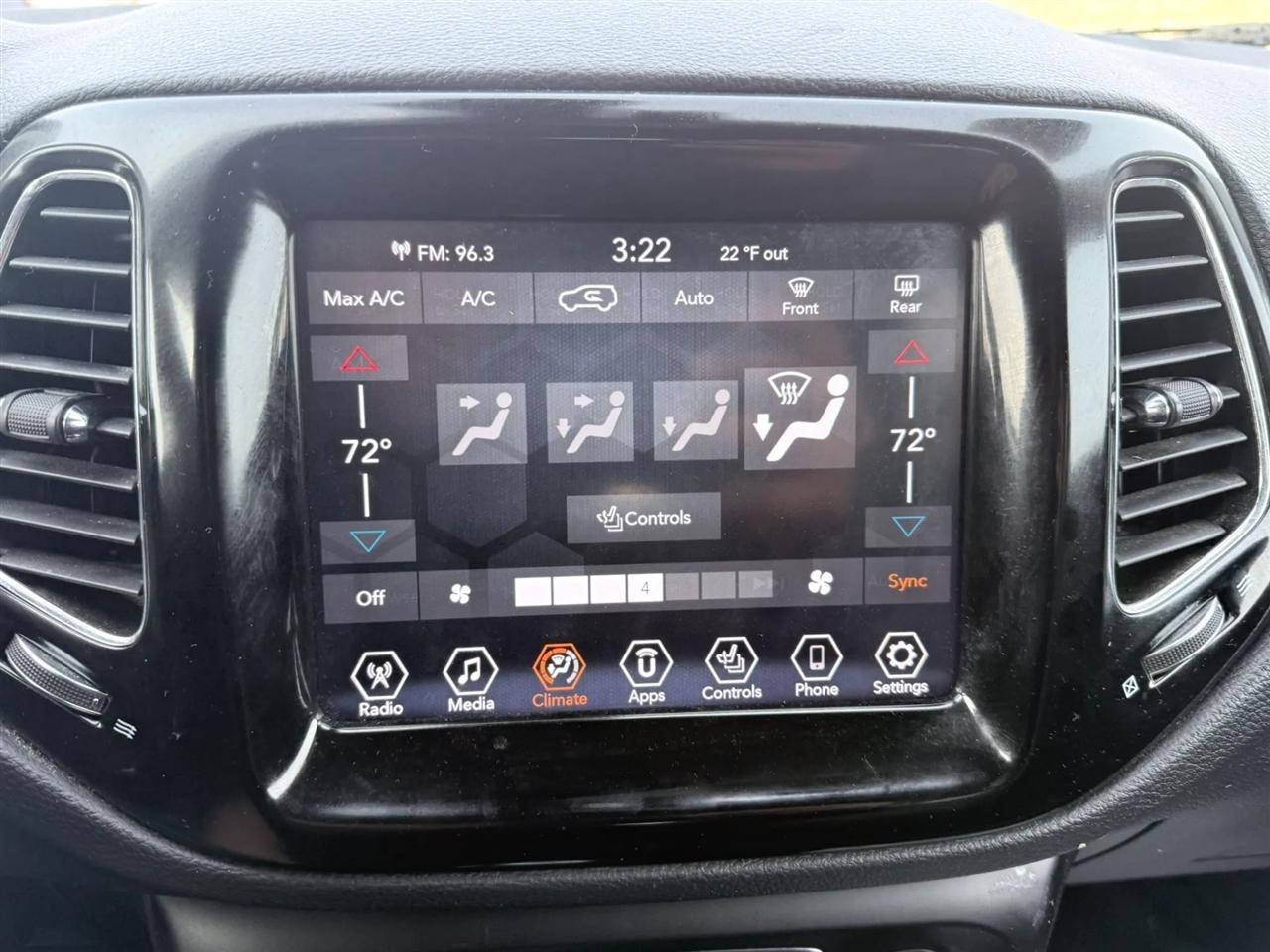 2021 Jeep Compass Limited - Photo 32